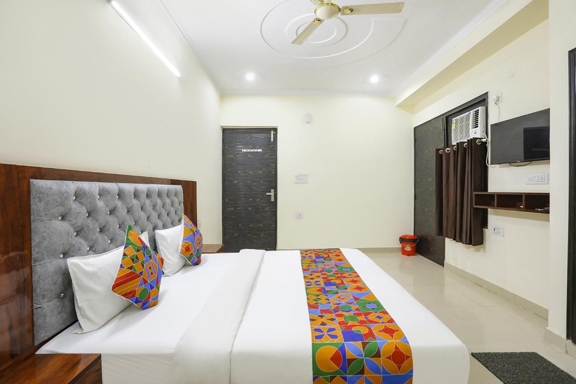Fabexpress Asp Royal Residency Inn- Janakpuri Дели Экстерьер фото
